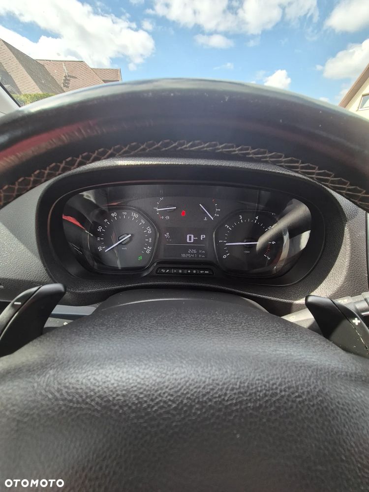 Toyota Proace L2 2020r 2.0HDI BLIS KAMERA  FULL SERVIS ASO JAK NOWY 100% BEZWYPADKOWY - 40