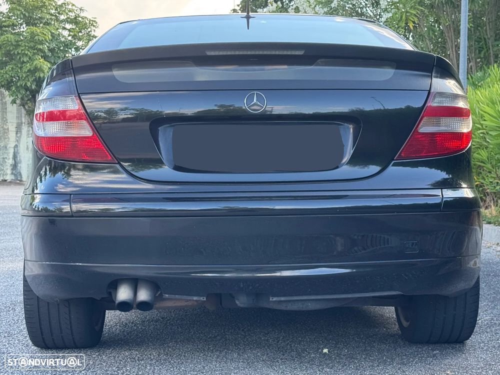 Mercedes-Benz C 220 - 10