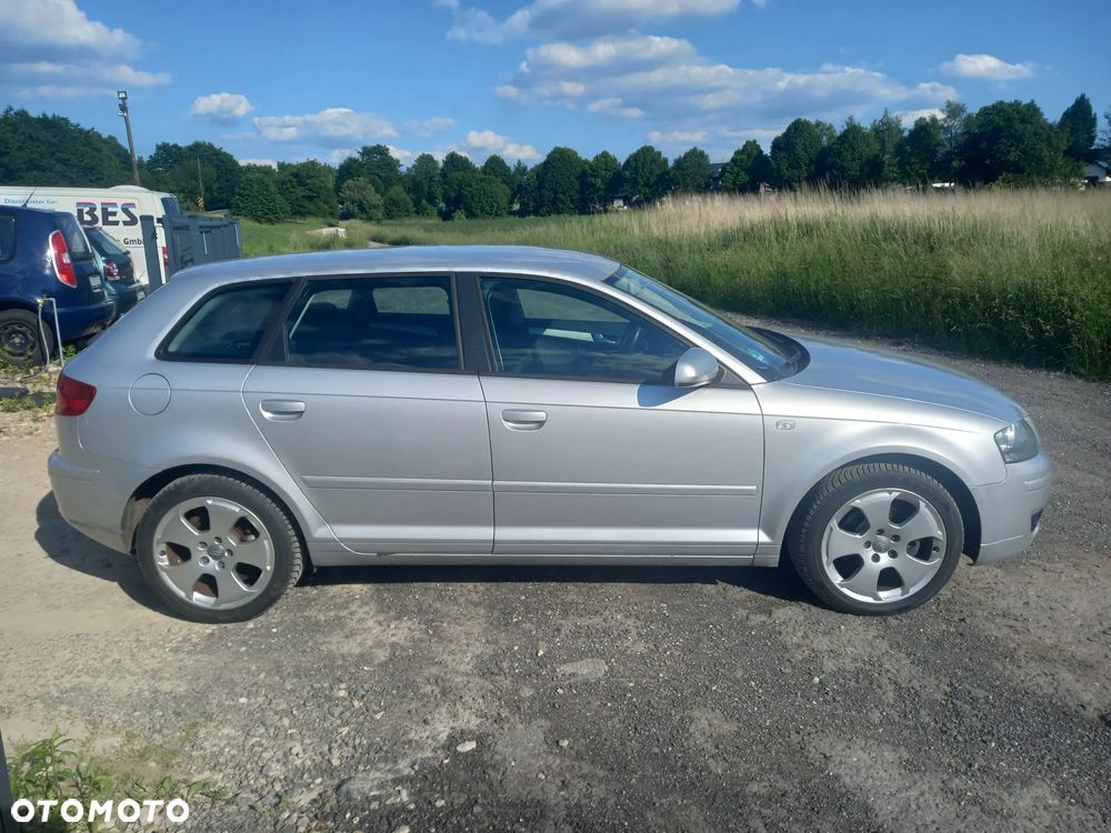 Audi A3 Sportback 1.6 Attraction - 4