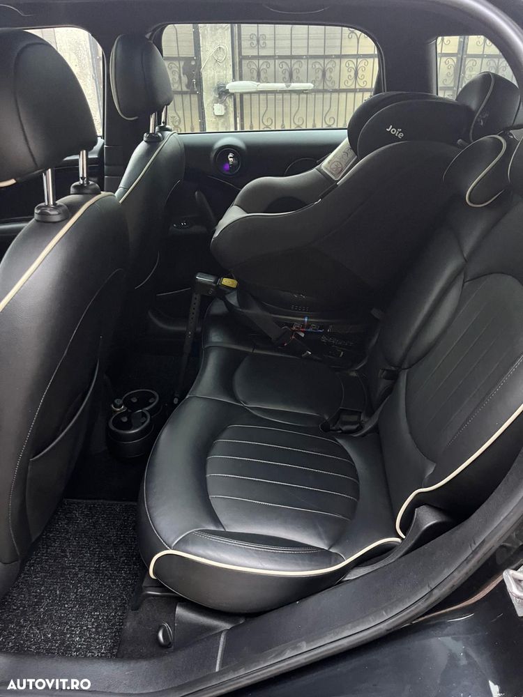 Mini Countryman - 12