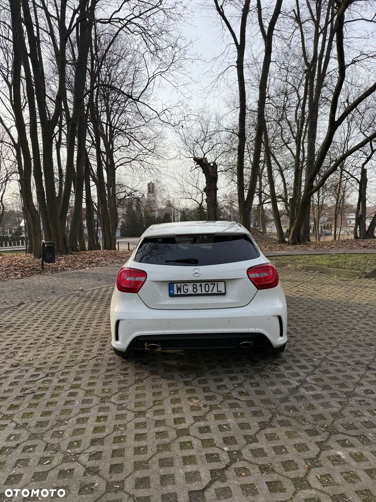 Mercedes-Benz Klasa A 250 7G-DCT SCORE - 8