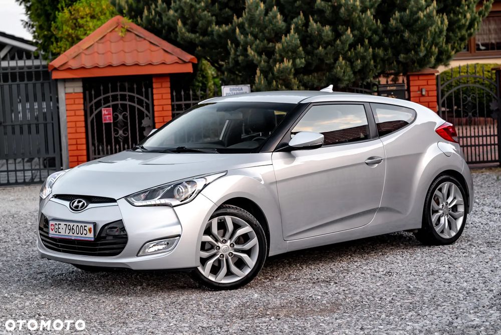 Hyundai Veloster 1.6 Premium - 8