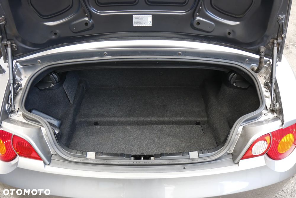 BMW Z4 3.0i - 16