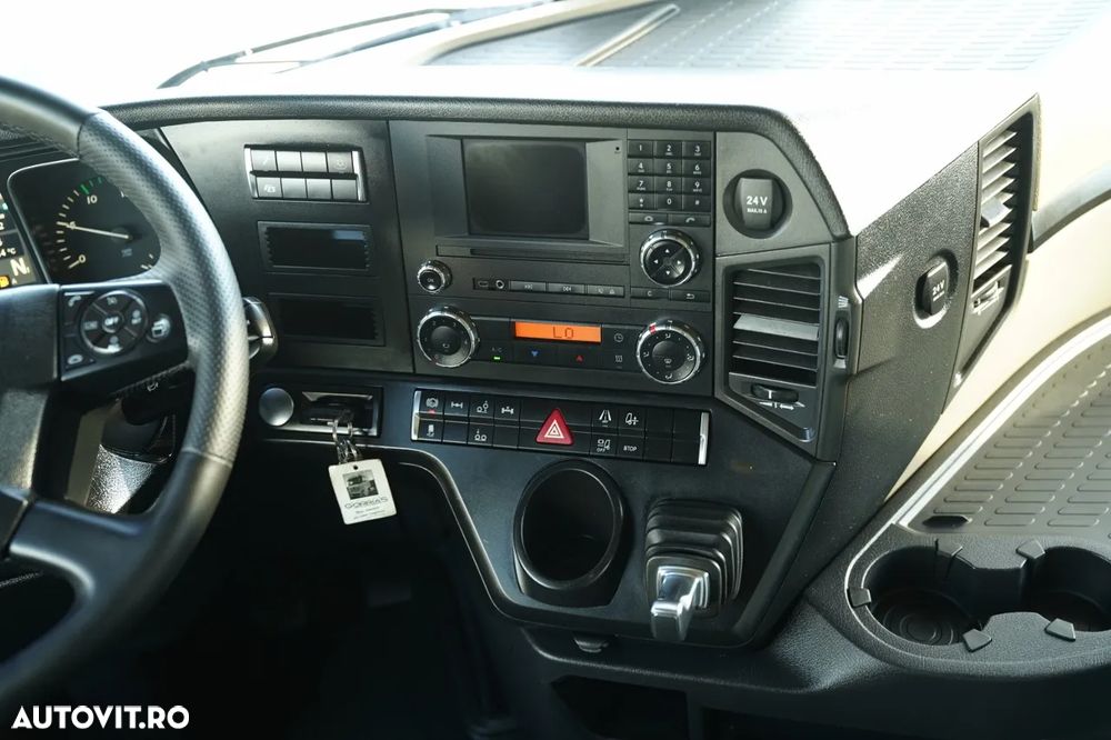 Mercedes-Benz ACTROS 2551 / 6X2 CORTINĂ / RIDICATIVĂ / PUNTE RIDICATIVĂ / DIRECȚIE / PODEA REZISTENTĂ - 30