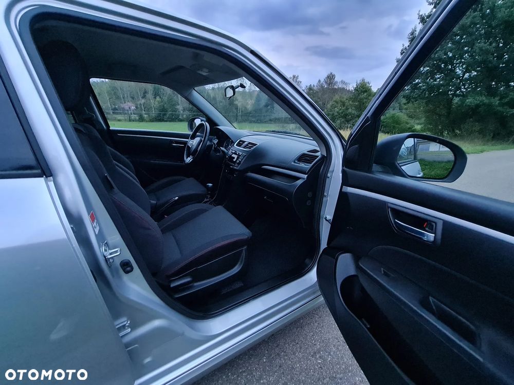 Suzuki Swift 1.6 Sport - 8