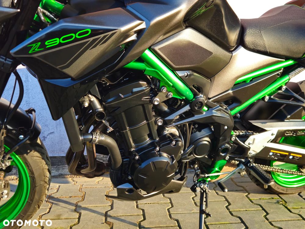 Kawasaki Z 900 - 15