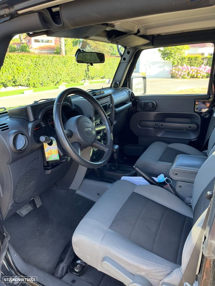 Jeep Wrangler 2.8 CRD ATX Sport - 16