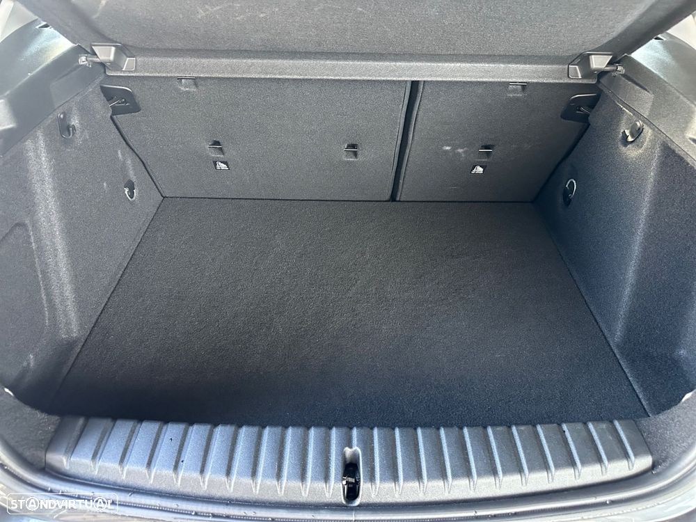 BMW 116 d Corporate Edition Auto - 6