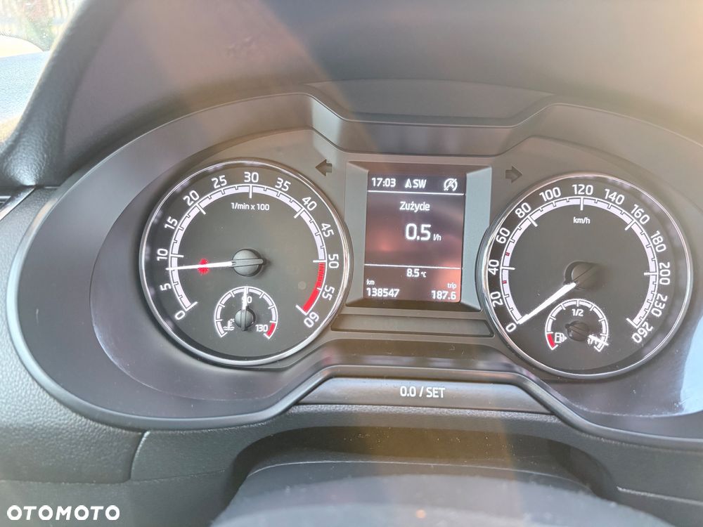 Skoda Octavia 1.6 TDI Ambition - 7