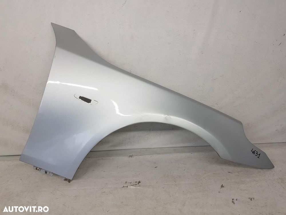 Aripa dreapta fata BMW Seria 5 E60 E61 dupa 2003 - 2