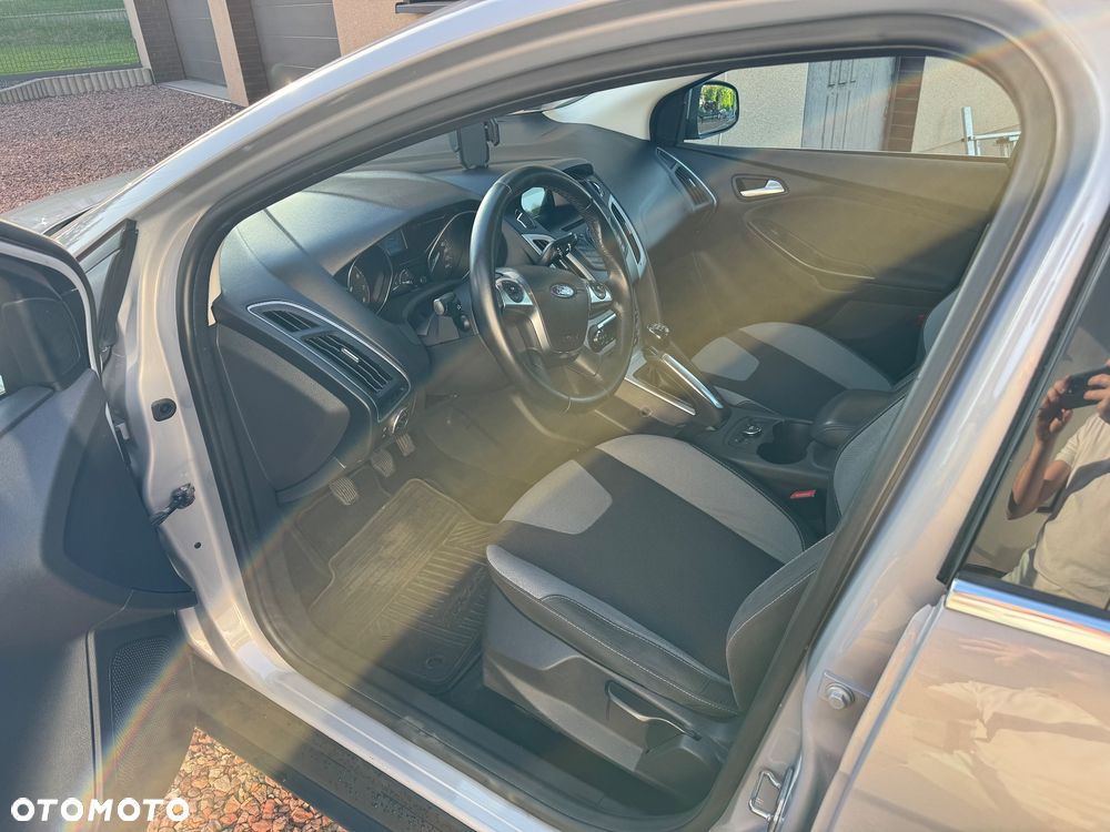 Ford Focus - 12