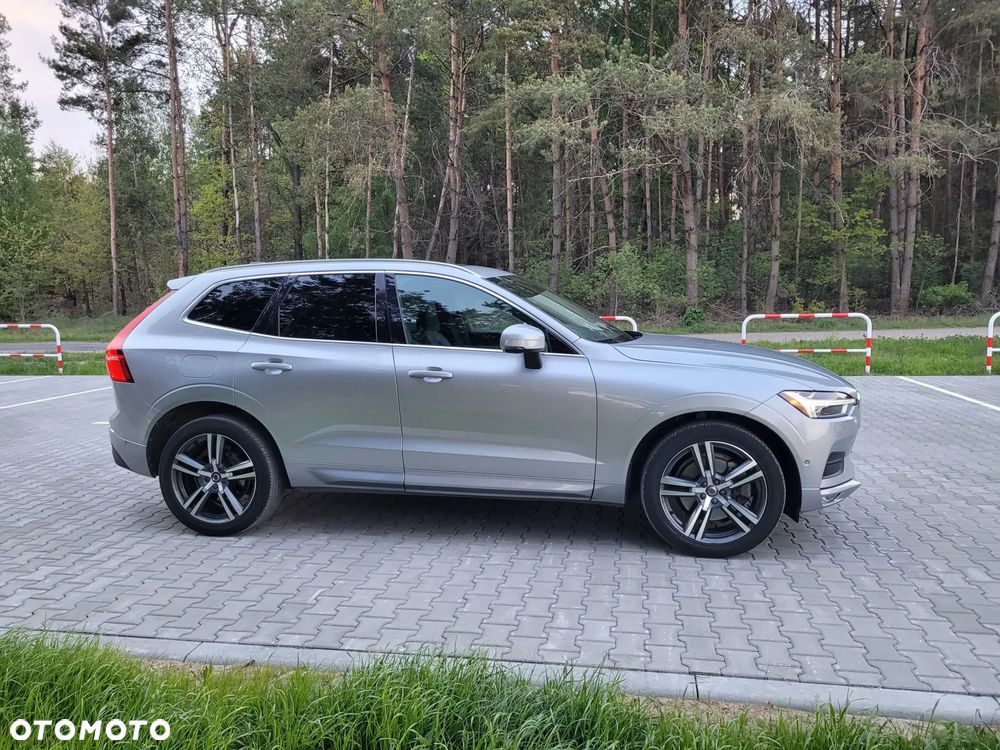 Volvo XC 60 T6 AWD Geartronic Momentum - 8