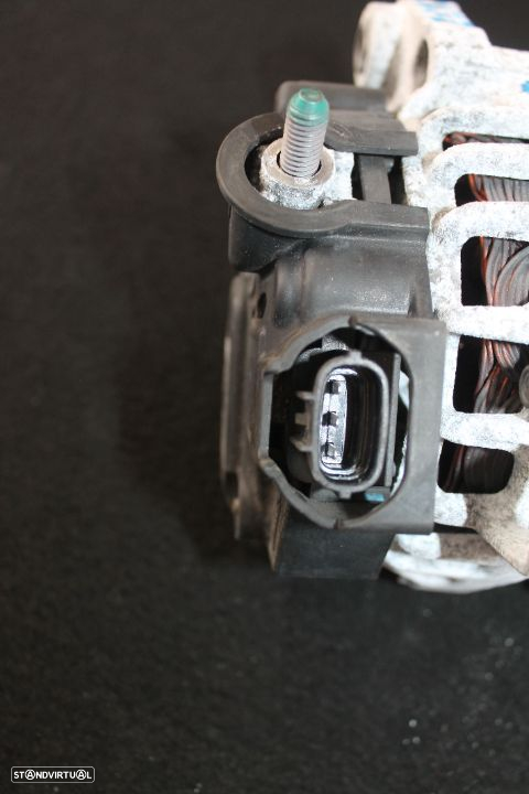 Alternador Kia Rio 1.2 de 2012 - 4
