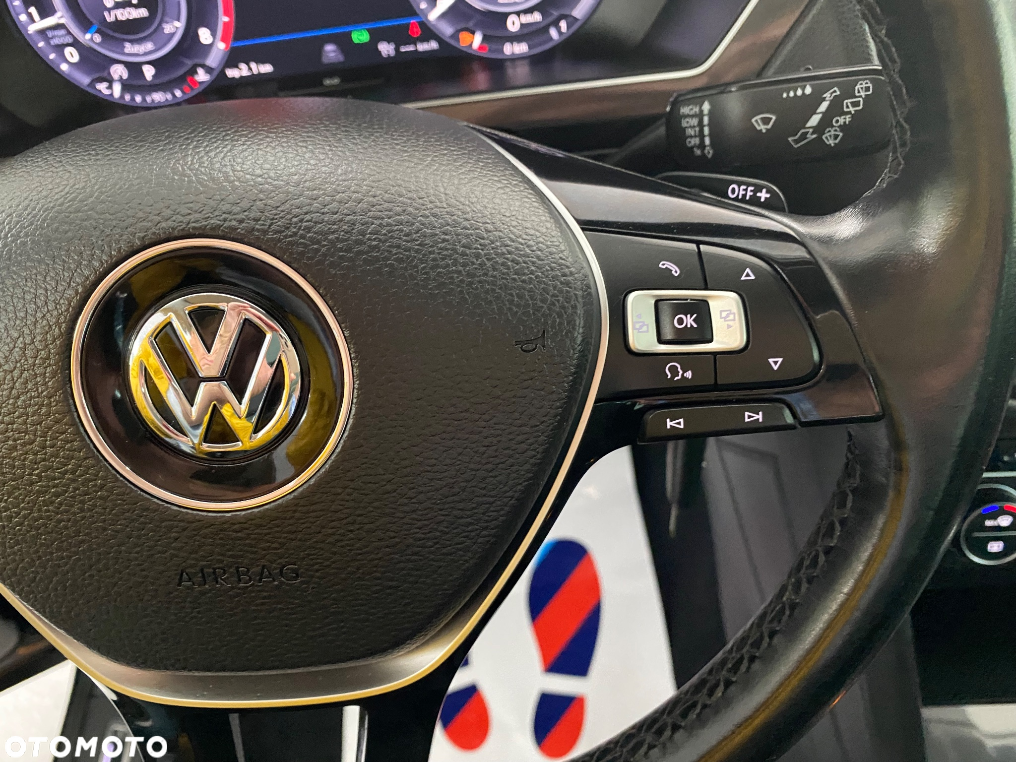 Volkswagen Tiguan 2.0 TSI 4Mot R-Style DSG - 17