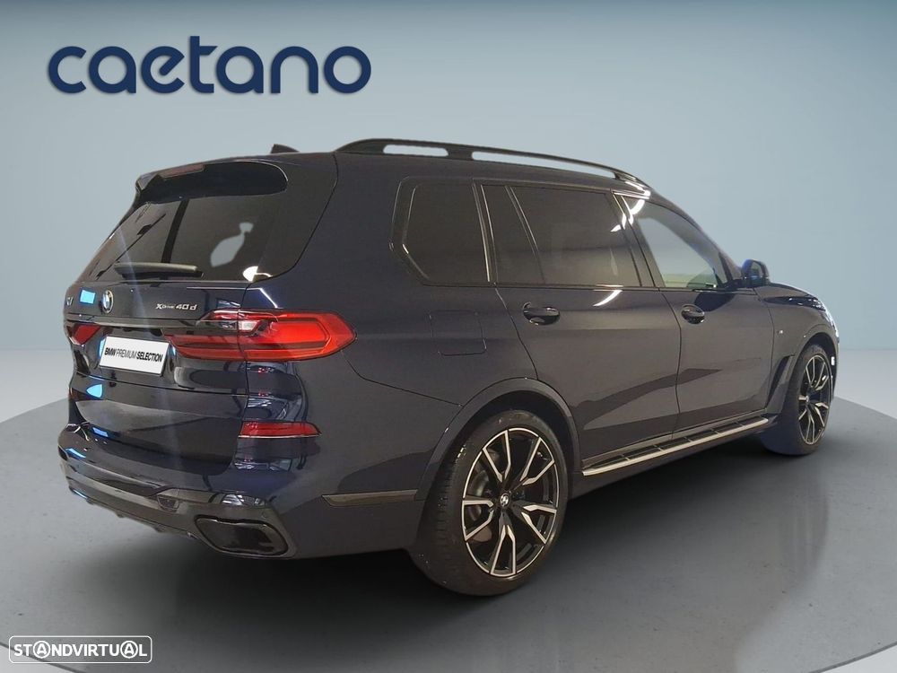 BMW X7 40 d xDrive Pack M — fotografia 7