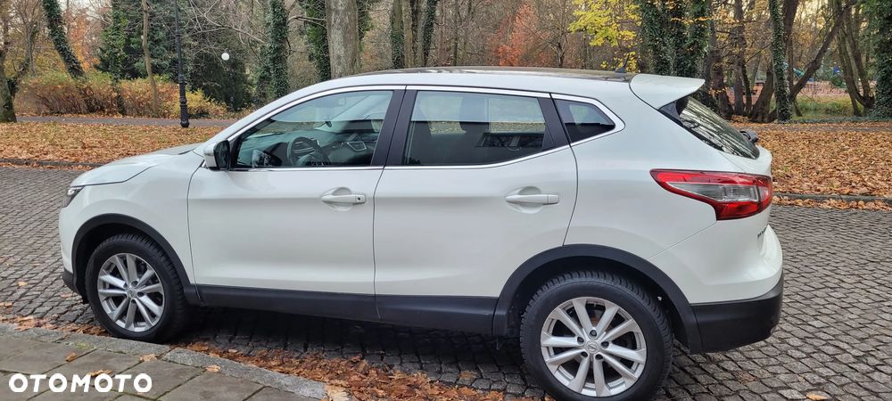 Nissan Qashqai - 11