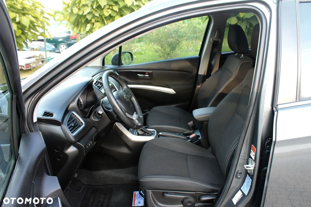 Suzuki SX4 S-Cross 1.0 T Premium - 5