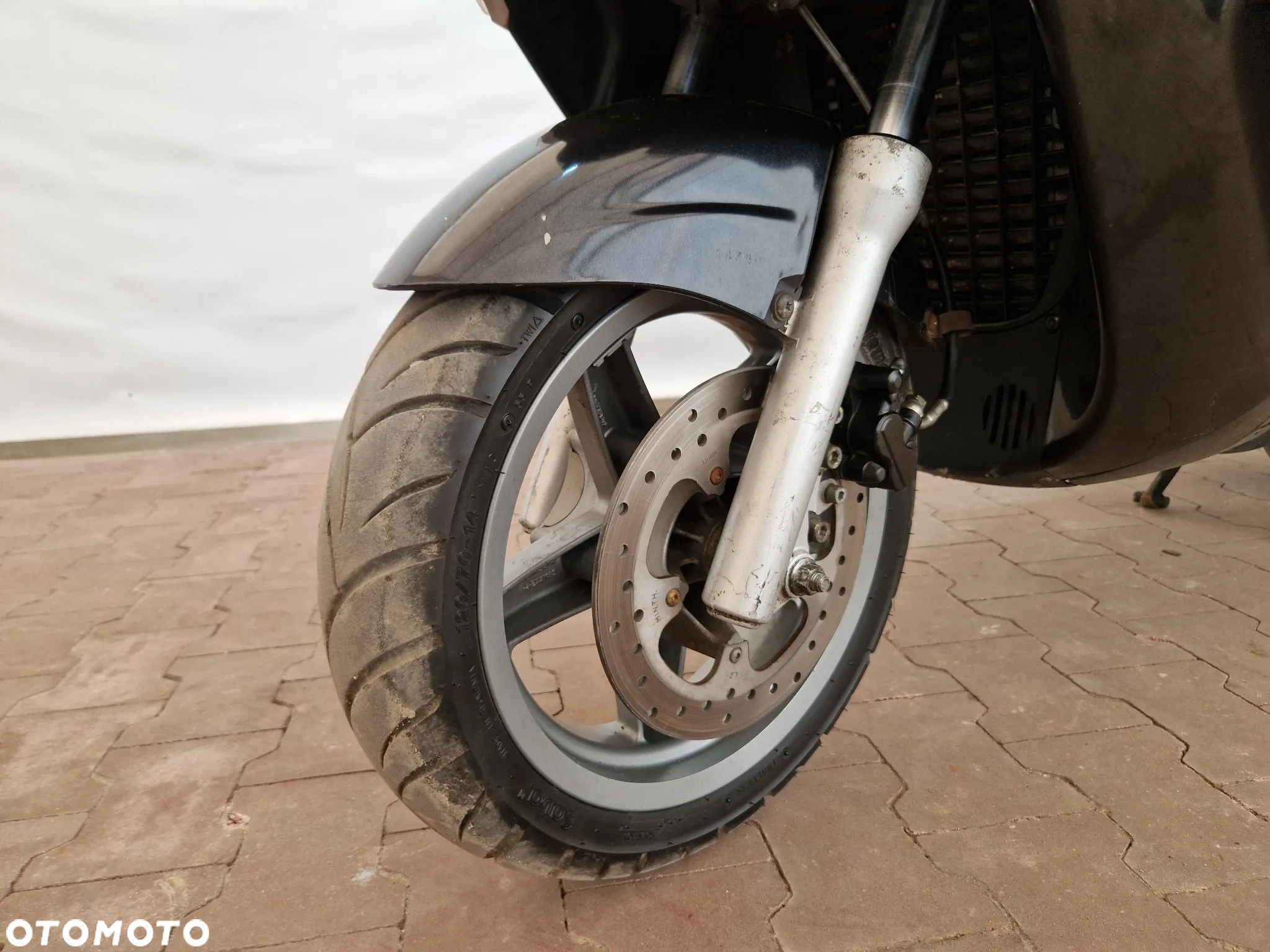 Piaggio Xevo - 28