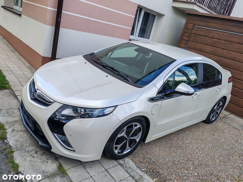 Opel Ampera - 9