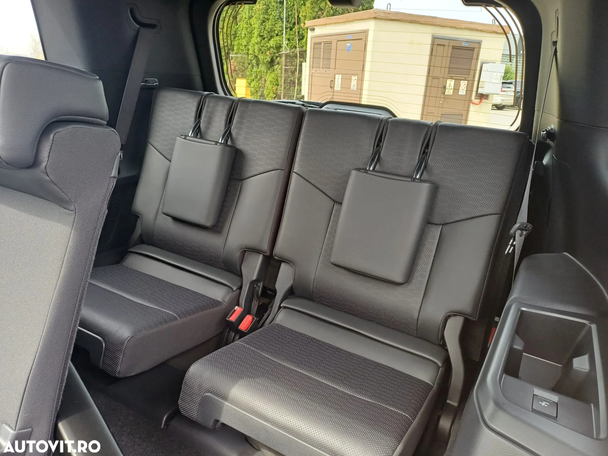 Toyota Land Cruiser 2.8l D-4D 204 CP A/T 7 locuri Luxury AVS Brown - 9