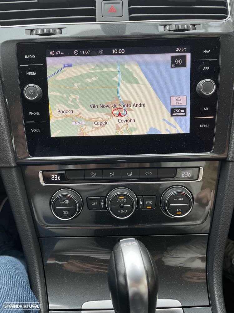 VW Golf 1.0 TSI R-Line DSG - 10