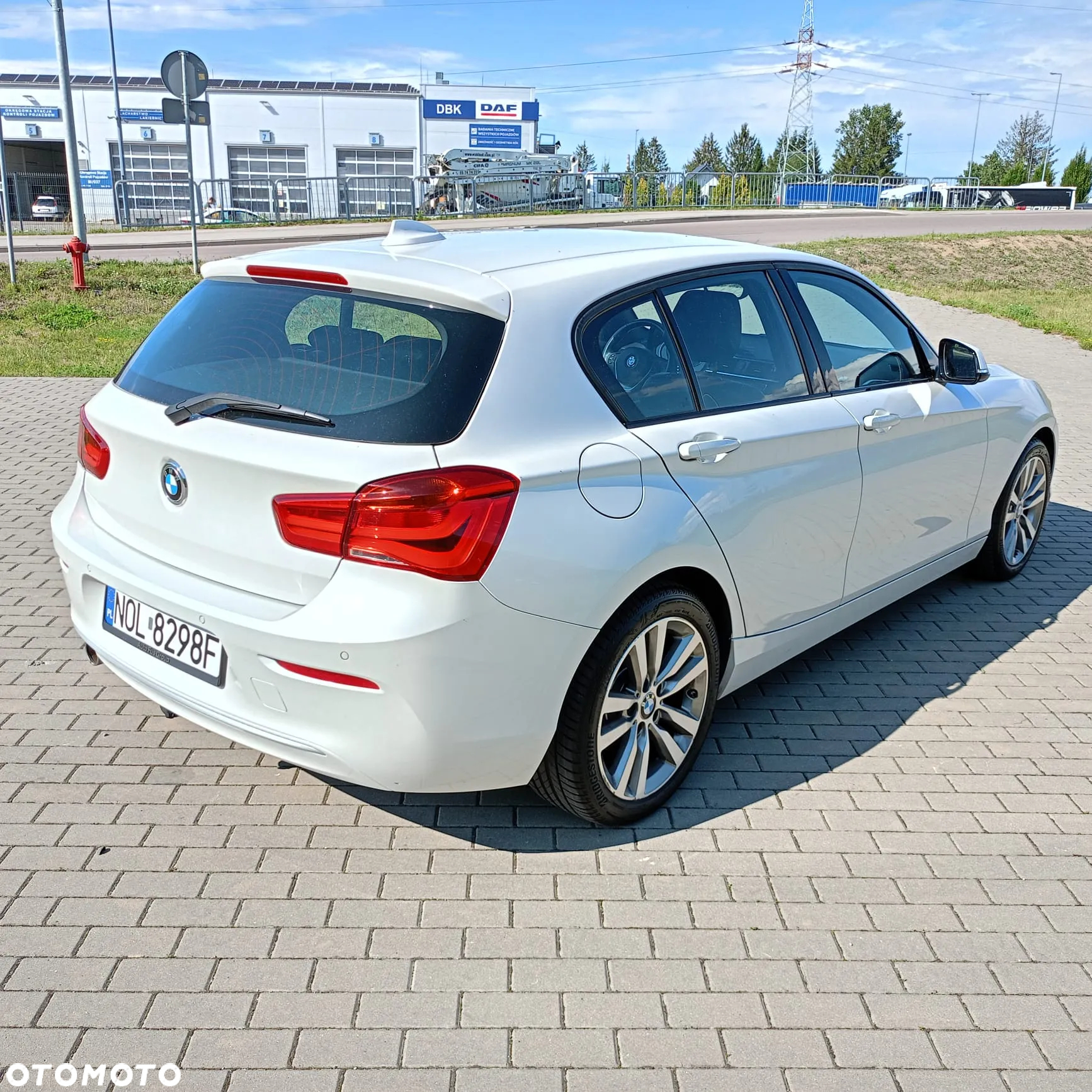 BMW Seria 1 118i - 16