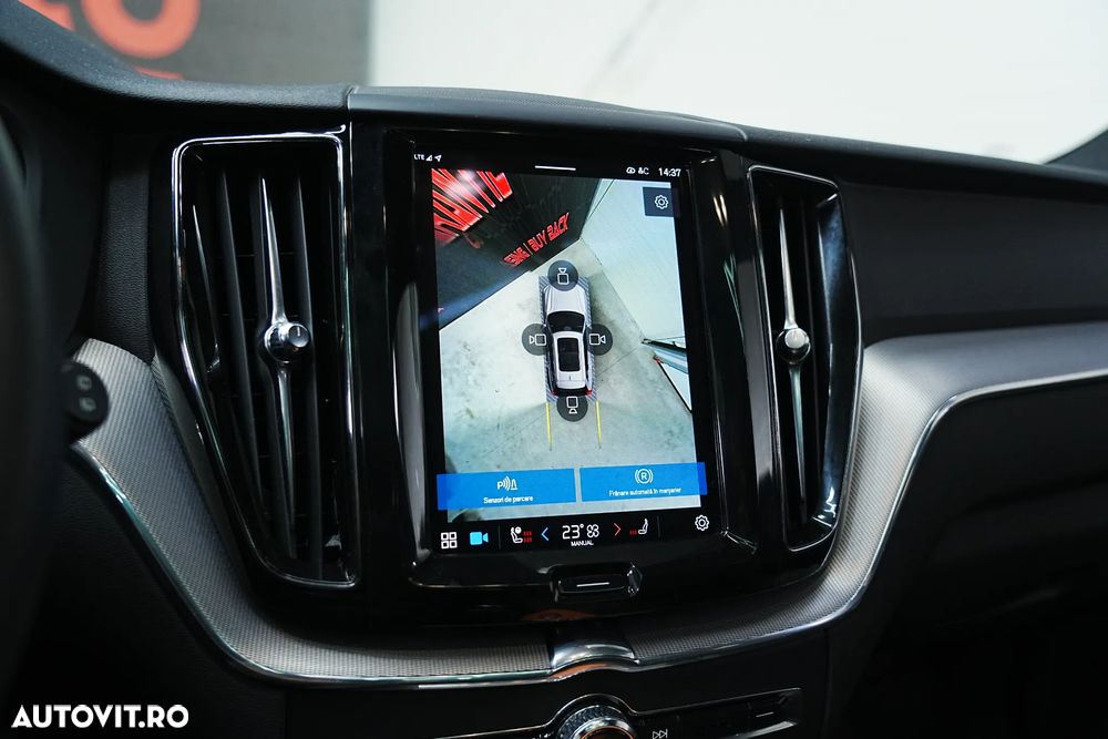 Volvo XC 60 T6 AWD AT PHEV Plus Dark - 28
