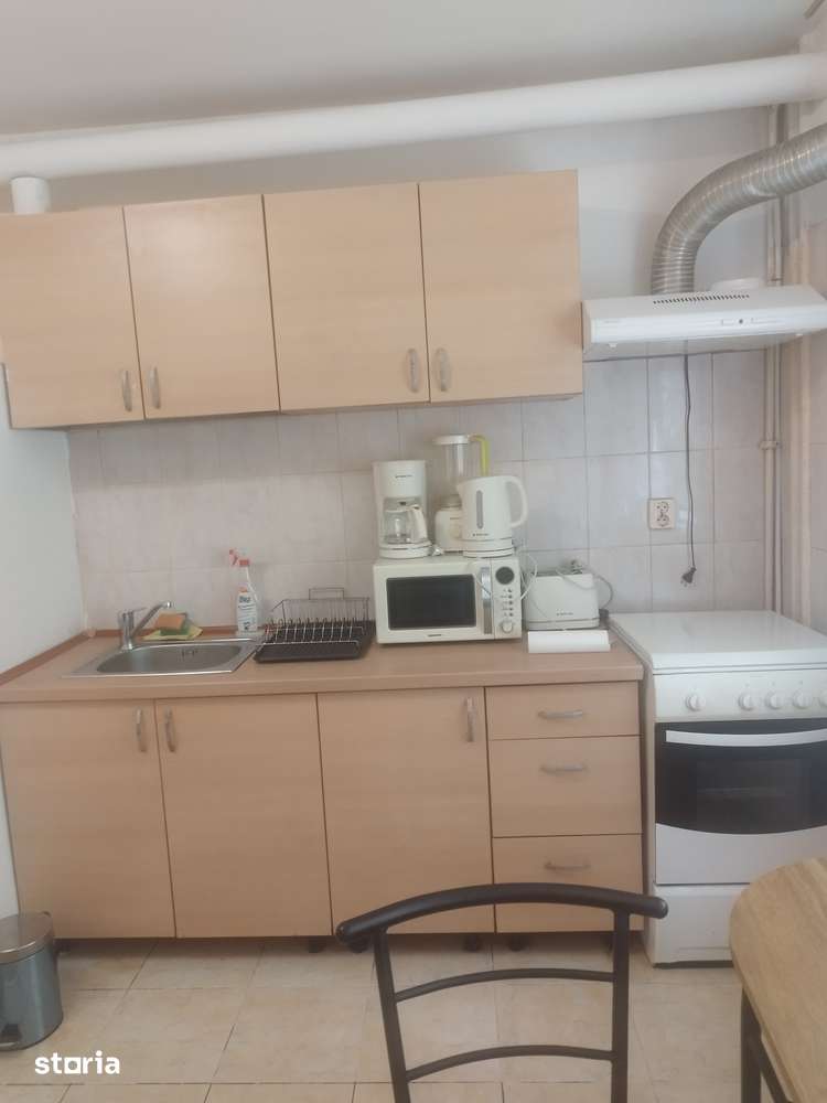 Garsonieră Dâmbu Rotund str Lombului, vecinătatea Lidl. Pet friendly — fotografia 1