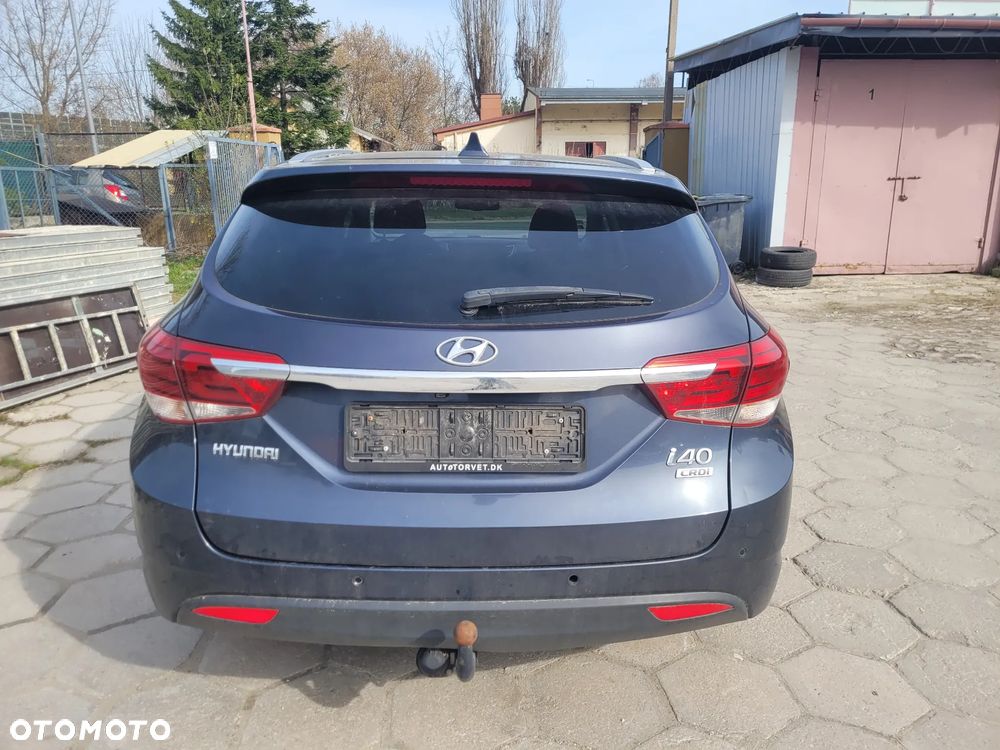 Hyundai i40 Kombi blue 1.7 CRDi DCT Premium - 6