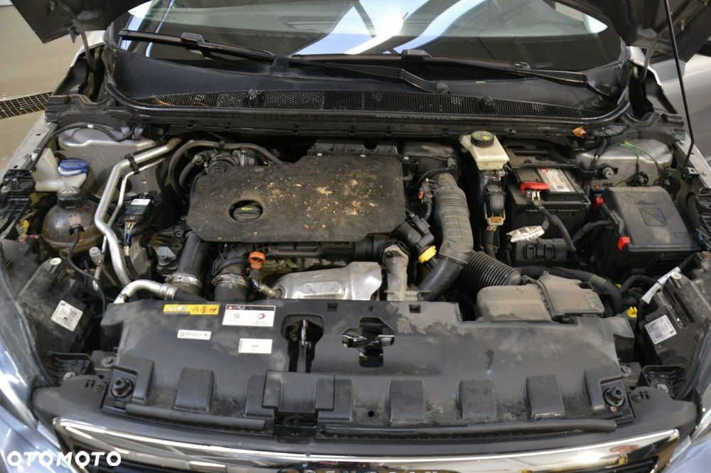 Peugeot 308 - 21