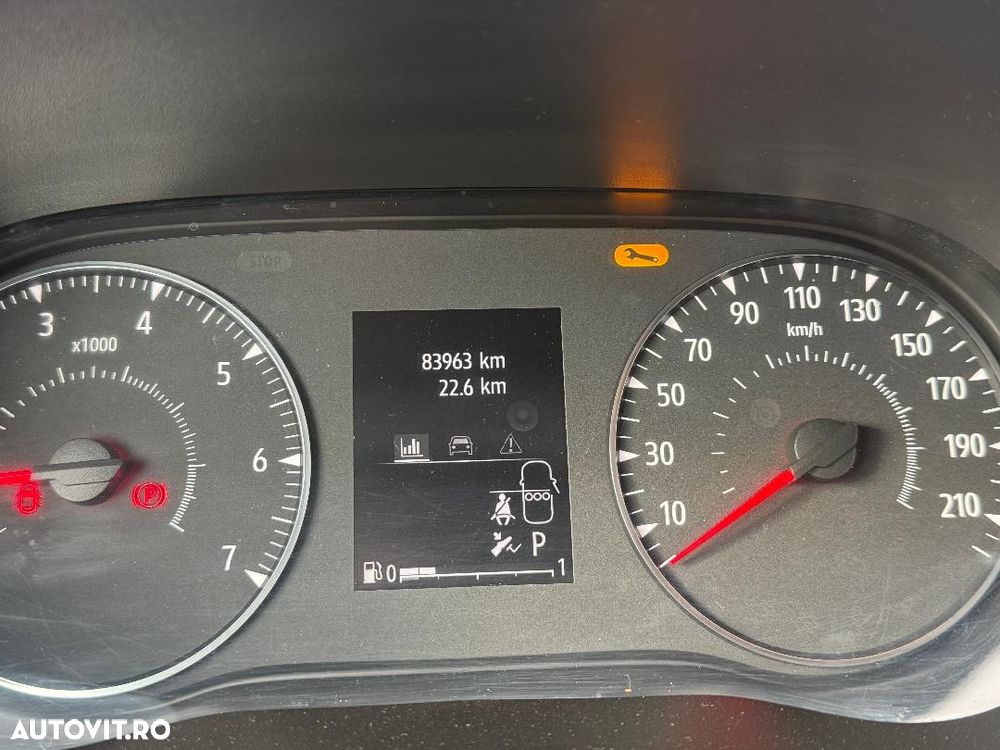 Dacia Logan TCe 90 CVT Prestige - 8