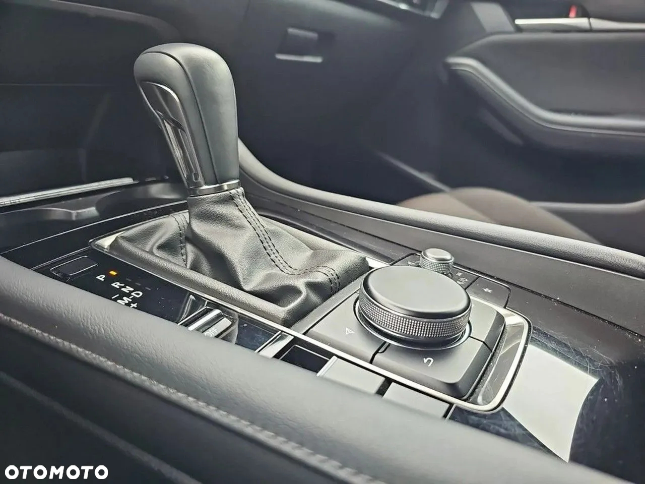 Mazda 3 - 24