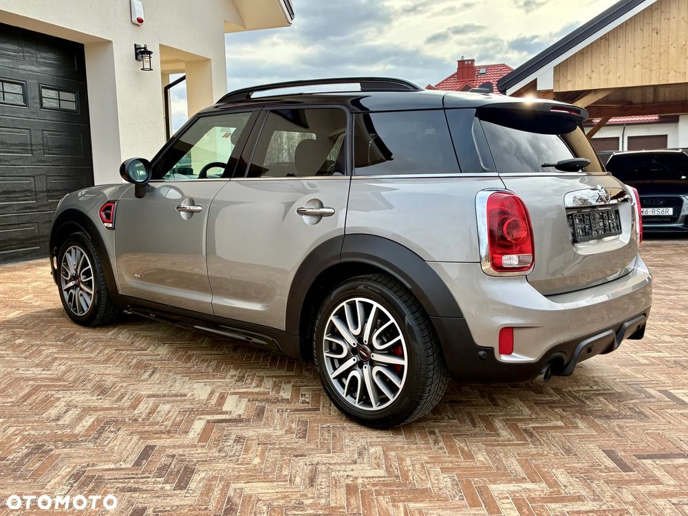 MINI John Cooper Works ALL4 sport - 11