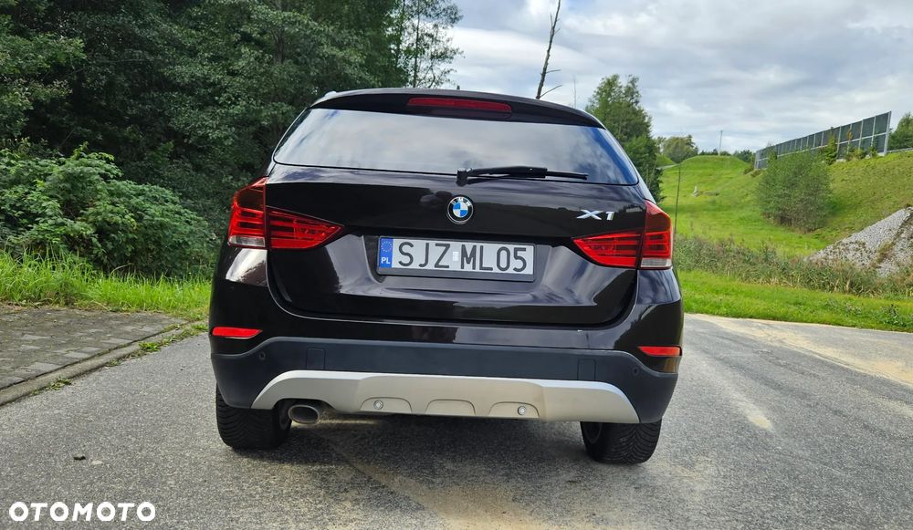 BMW X1 xDrive18d xLine - 16