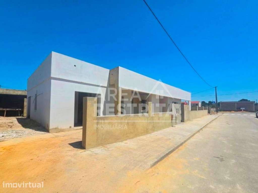 Moradia T3 c/3 Suites, Piscina e Garagem, na Qunta Marquesa - Grande imagem: 5/36