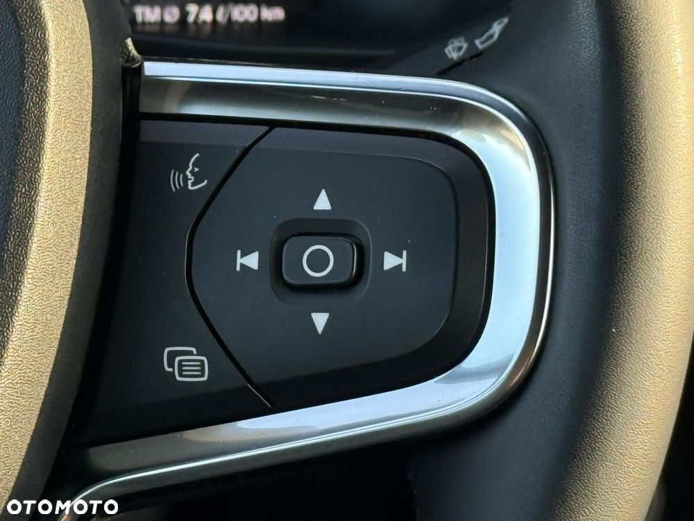 Volvo XC 40 T4 Recharge DKG Plus Bright - 28