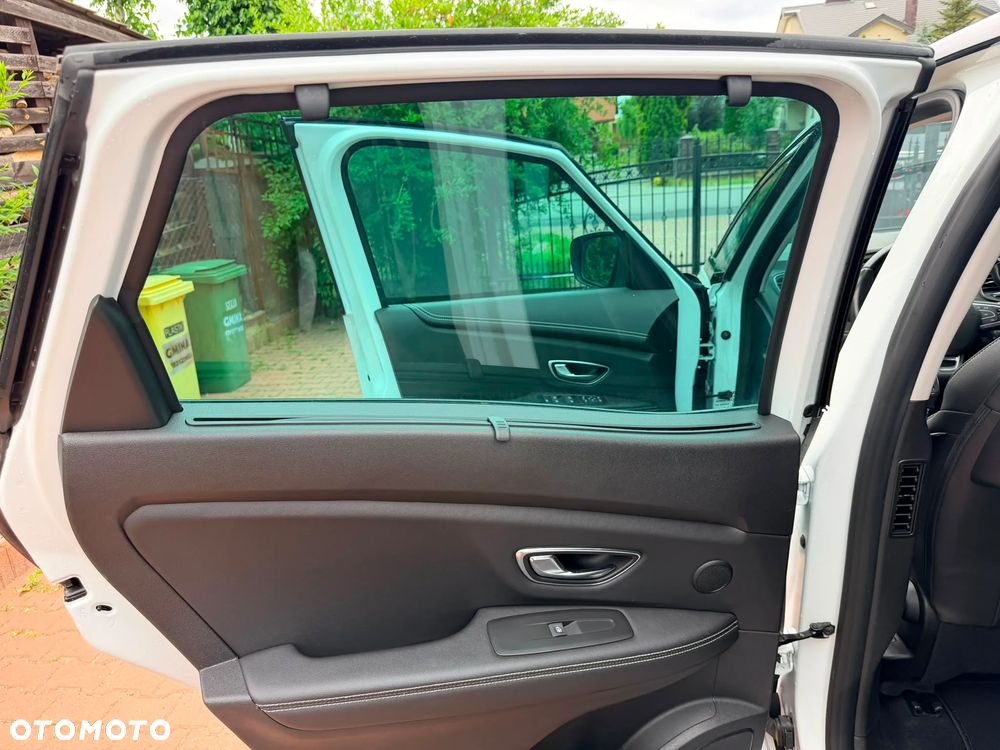 Renault Scenic 1.2 TCe Energy Bose - 18