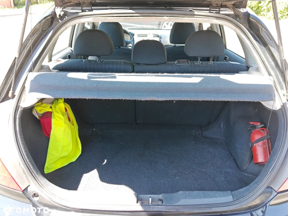 Honda Civic 1.4i LS - 18
