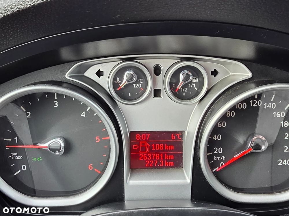 Ford Kuga 2.0 TDCi 4x4 White Magic - 10