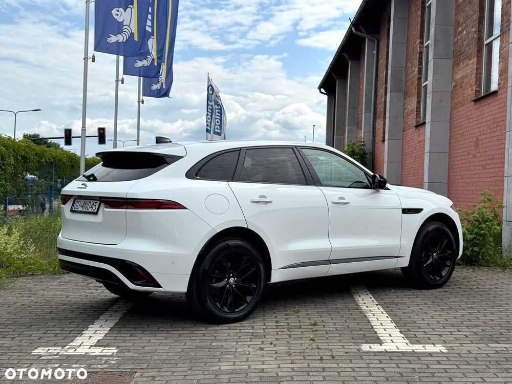 Jaguar F-Pace - 3