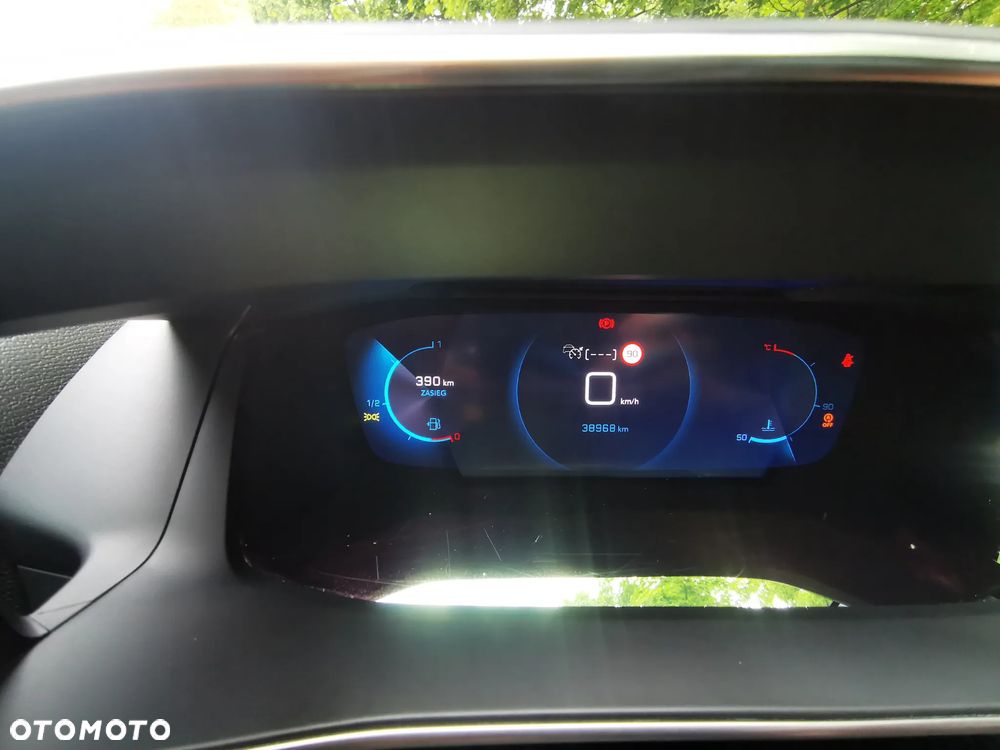 Peugeot 208 1.2 T Allure S&S - 20
