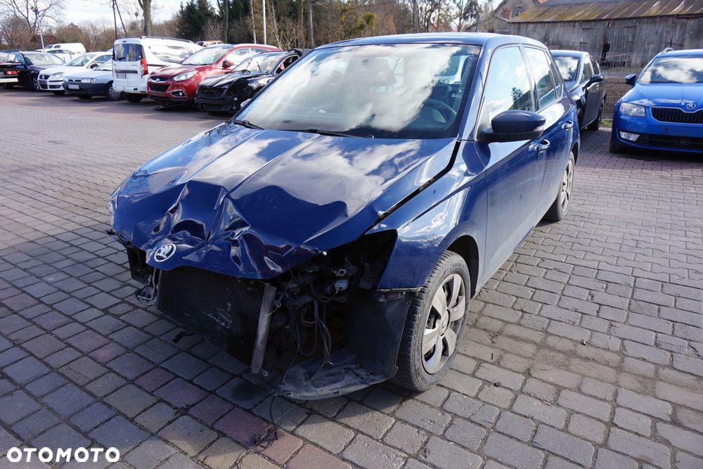 SKODA FABIA III NJ3 5D HB 2015 LF5A 1.2 TSI CJZC 89KM PED GRANATOWY na części - 1