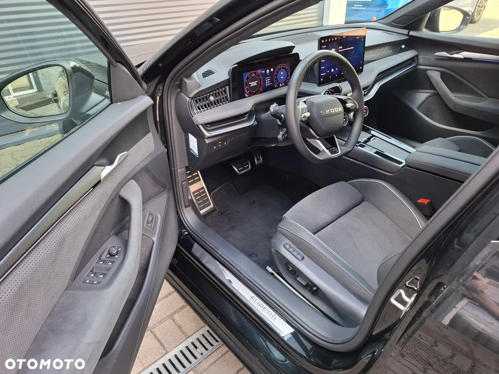 Skoda Superb 2.0 TSI Sportline DSG - 10