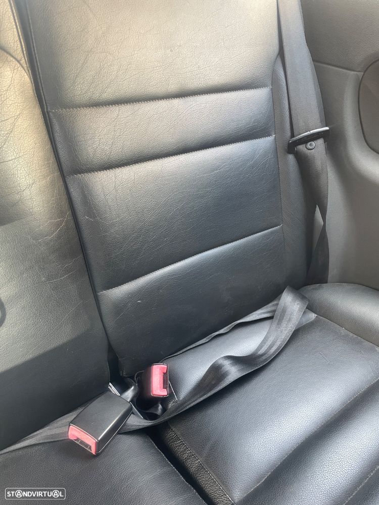 Audi A3 1.8 Sport Turbo - 8