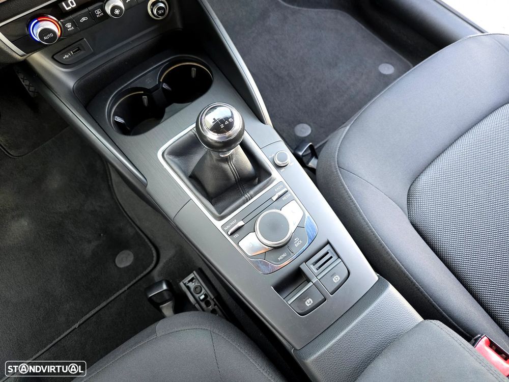 Audi A3 Sportback 30 TFSI S-line - 22