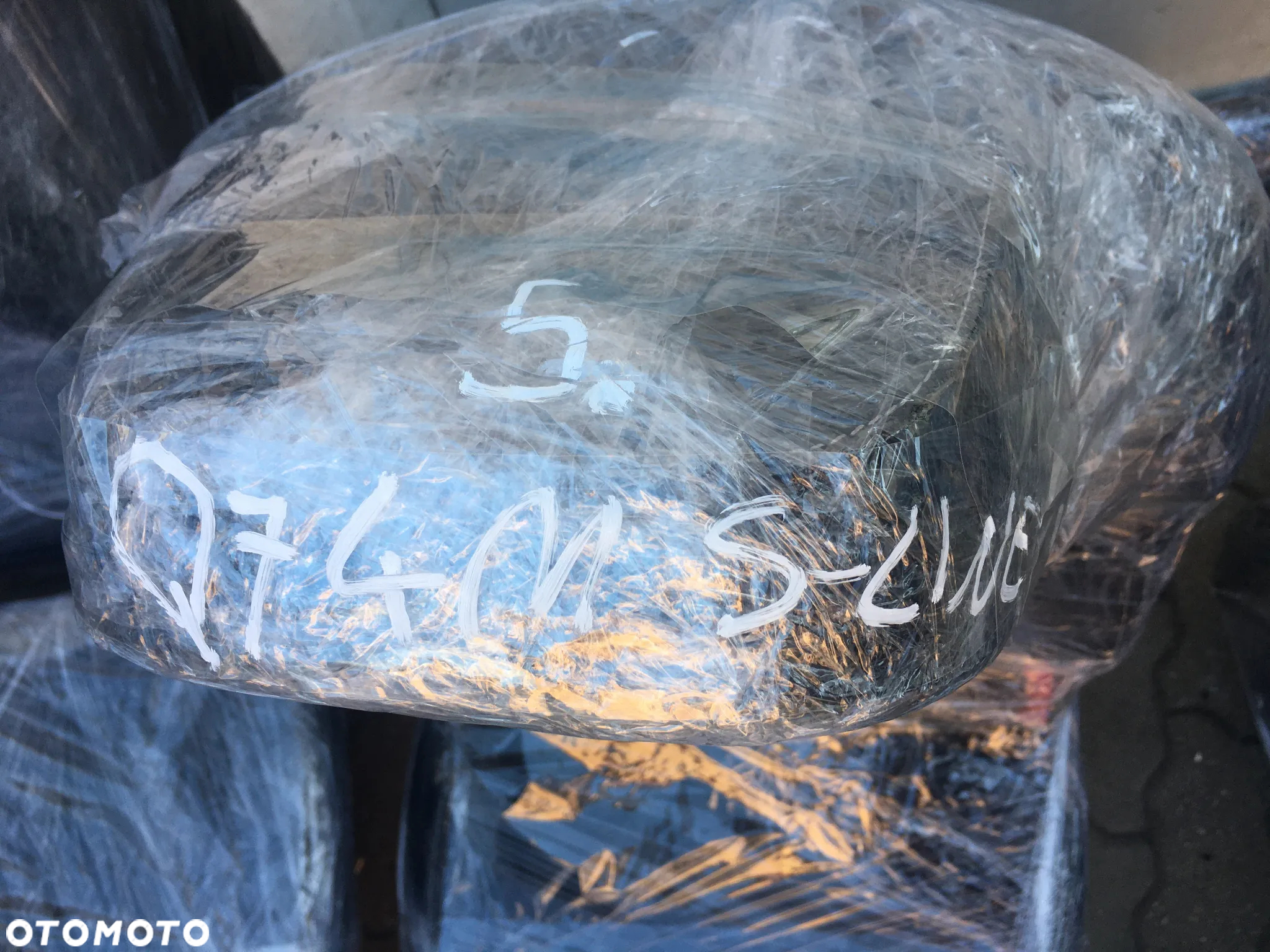 AUDI Q7 4M / S-Line / FOTEL FOTELE KANAPA BOCZKI TAPICERKA / SKÓRA CZARNA / 7 OSOBOWA / ISOFIX / ORYGINAŁ - 31