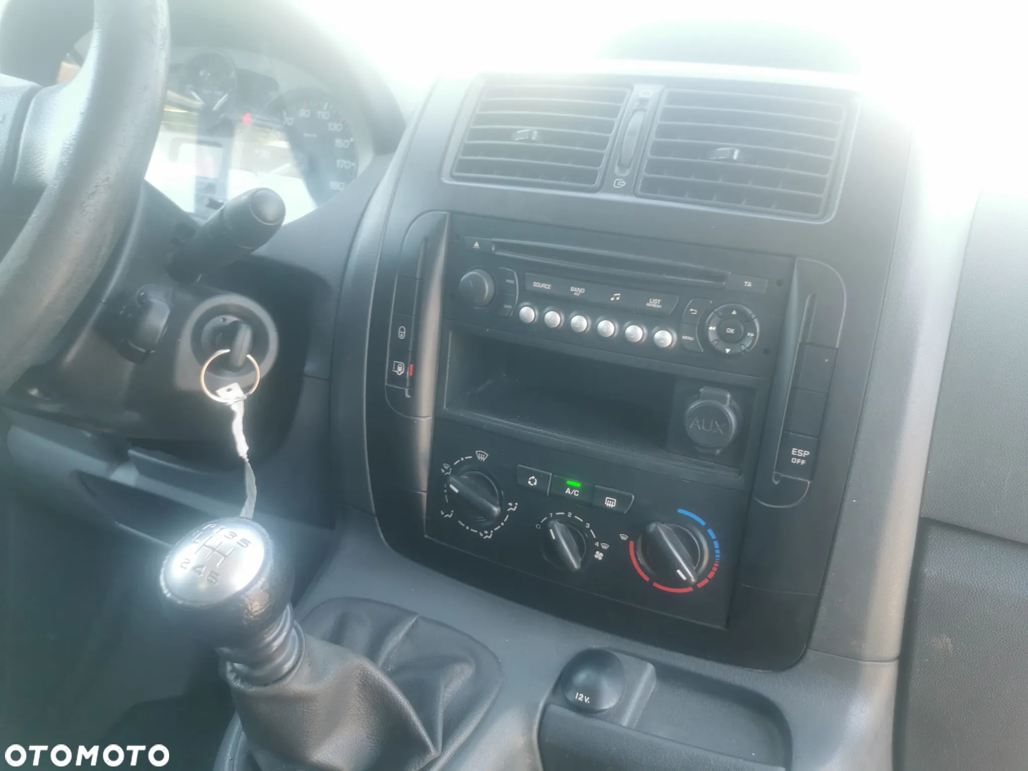Peugeot Expert - 15