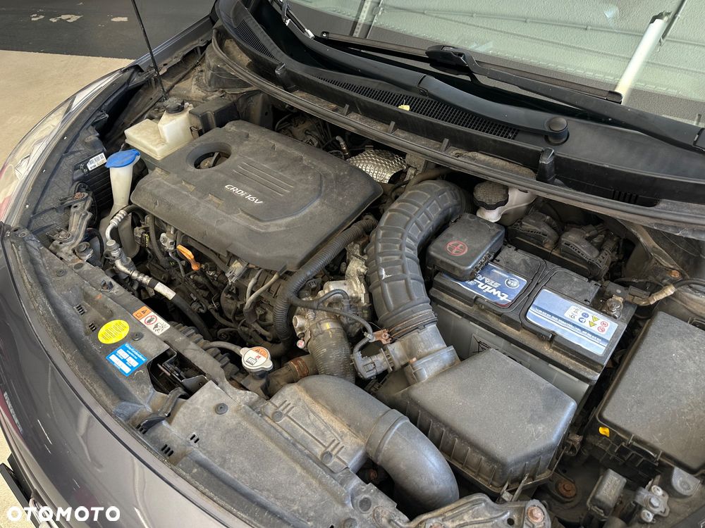 Hyundai i30 1.6 CRDi BlueDrive Comfort - 37