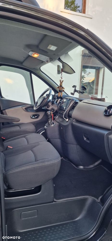 Renault Trafic - 19