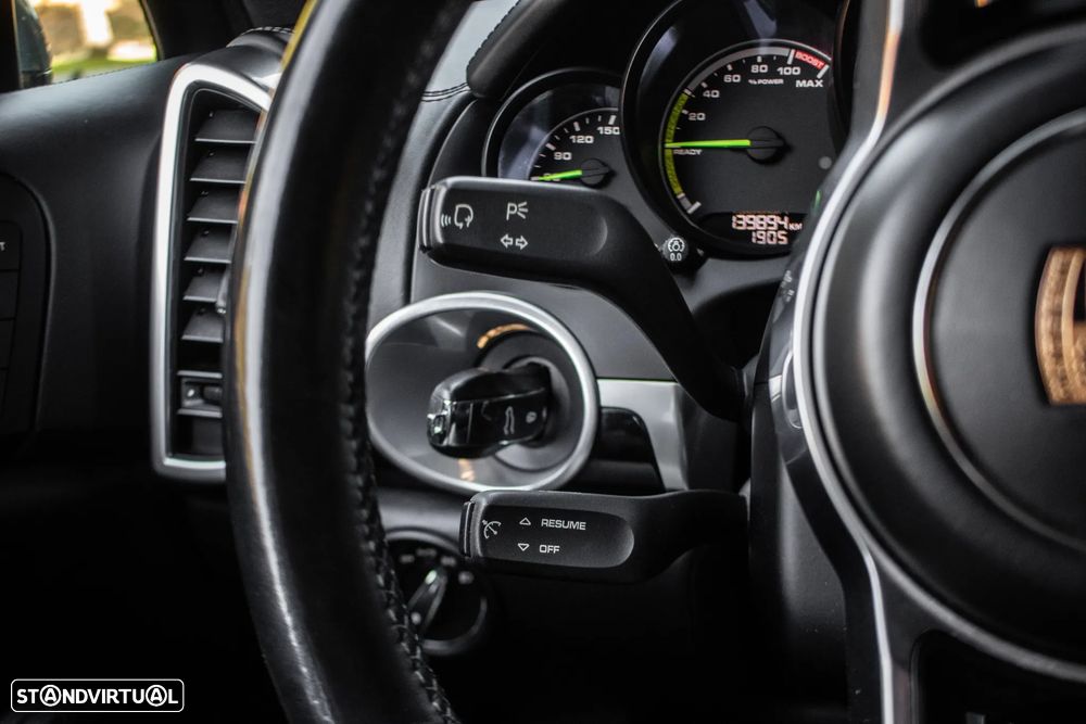 Porsche Cayenne S E-Hybrid - 14